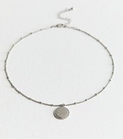New Look Silver Textured Circle Pendant Necklace